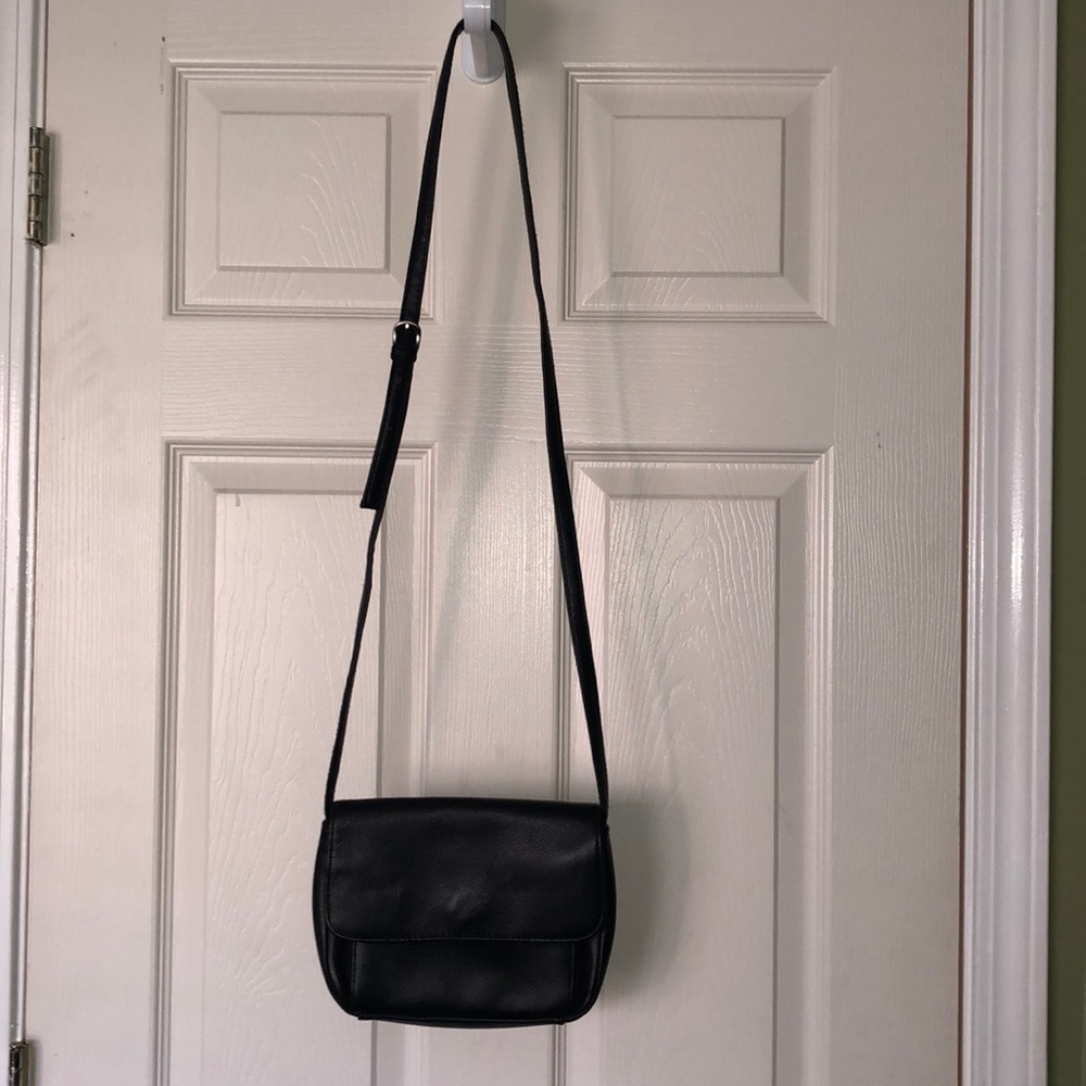 Classic Black Crossbody Bag - Minimal Leather Shoulder Bag